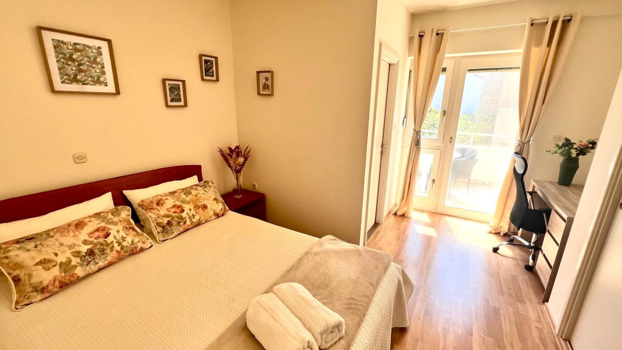 Luxury Beach Villa W Sea Sunset Views Sibenik Exterior photo